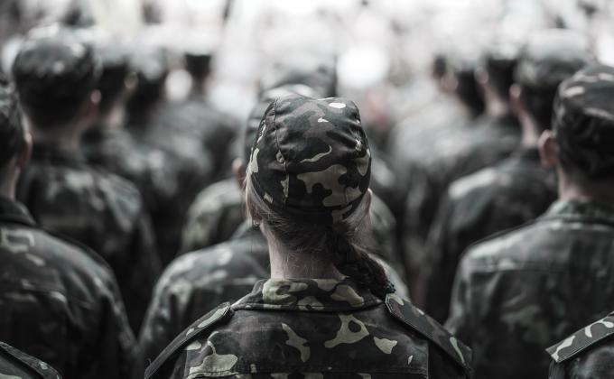 Female Veterans and Right-Wing Extremism: Becoming ‘One of the Boys’